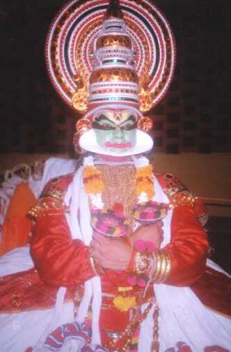Muraleekrishnan G. as Karnan in Karnasapadham